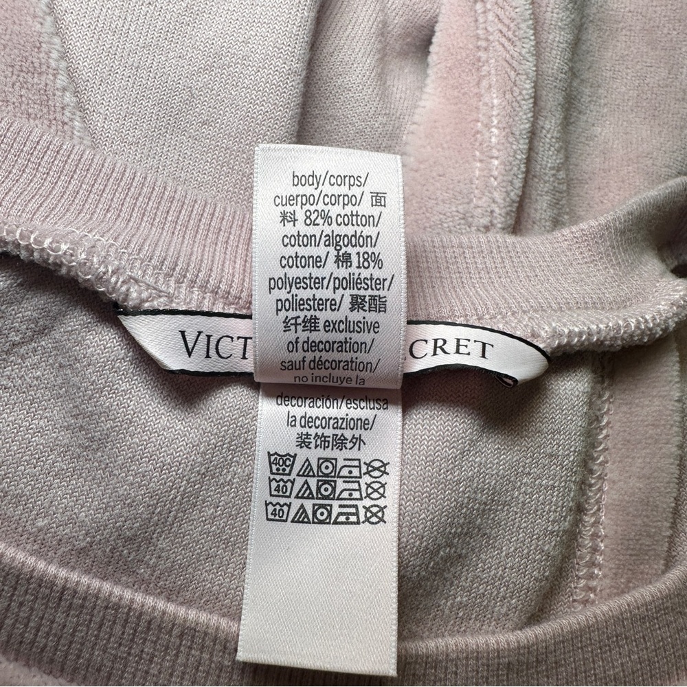 Victoria's Secret Soft Pink Top - Picture 5 of 5
